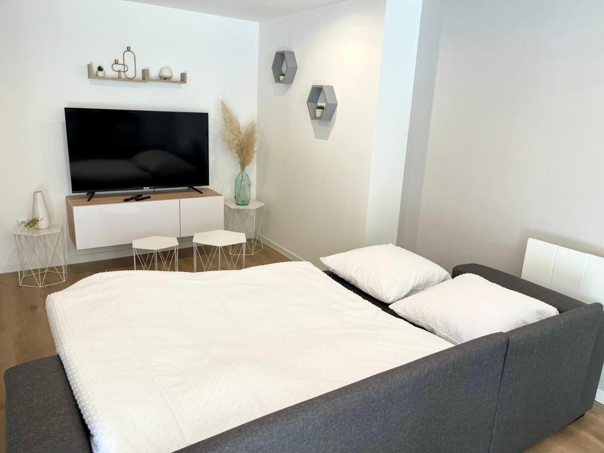 Appartement 2 Chambres En Plein Centre Ville 샬롱쉬르송 외부 사진